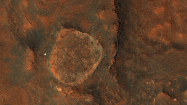 Spirit's location near Home Plate photographed by HiRISE (click for larger image)