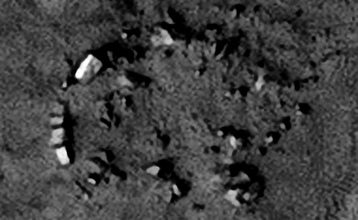 'Stonehenge' type structure in Kunowsky Crater - Blocks range in size between 4 and 10 metres, right-angled debris can be seen in the area