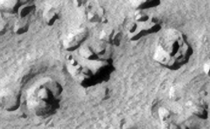 From 'Megalithic Ruins and Wreckage East of Euripus Mons on Mars (Part 2)' (click for larger image at actual size 1:1 scale)