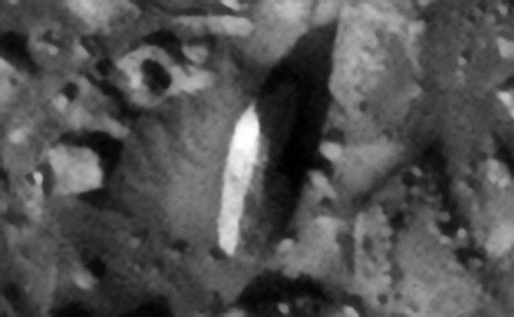 'Egyptian Obelisk' on Mars (click for original image at 1:1 scale)