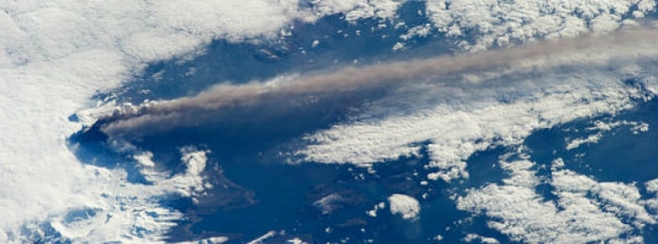 Pavlof Volcano in the Aleutian Arc photographed by NASA. The volcano began erupting 13 May 2013, Source: NASA